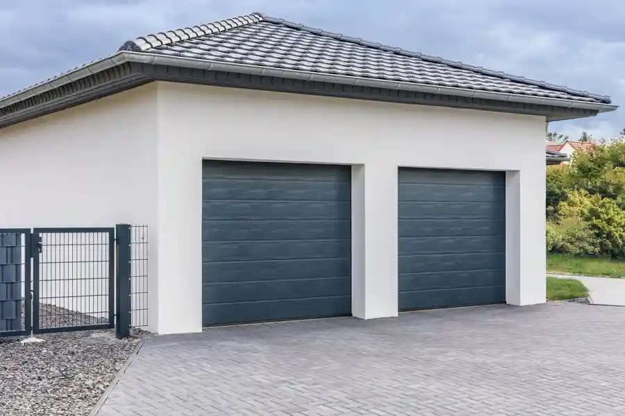 Professional Garage Door Installation in Lakewood, CO Professional Garage Door Installation in Lakewood, CO